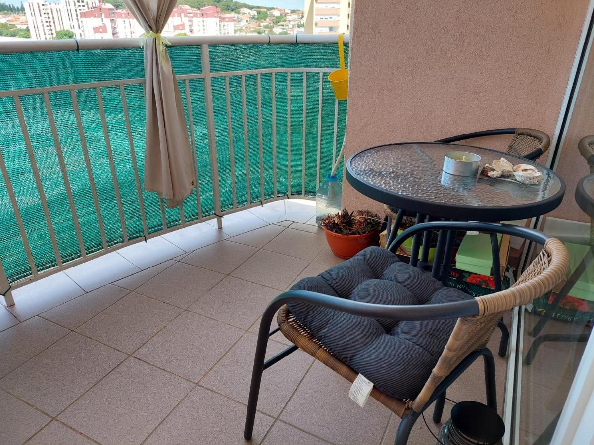 Apartamento Dubravka Pula Exterior foto